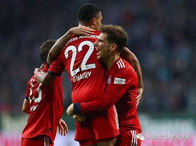  穆西亚拉双响助拜仁完胜门兴  