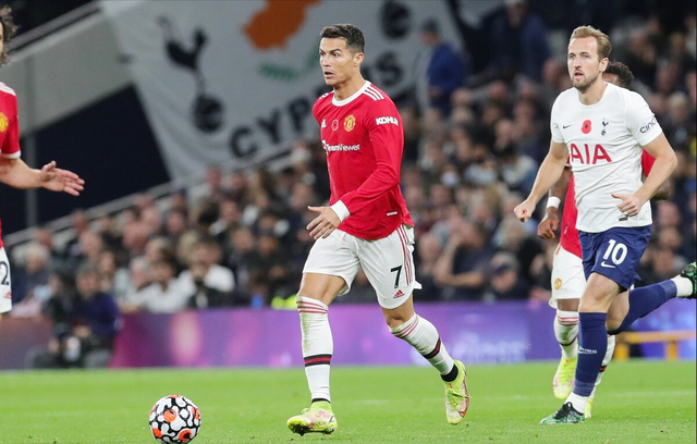 4 勒沃库森客场逆转法兰克福终结颓势  